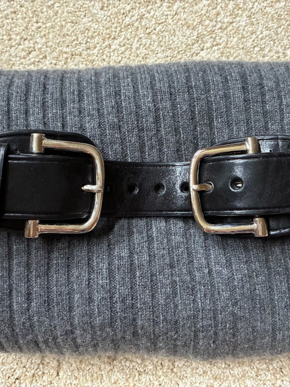 Women’s black belt size small